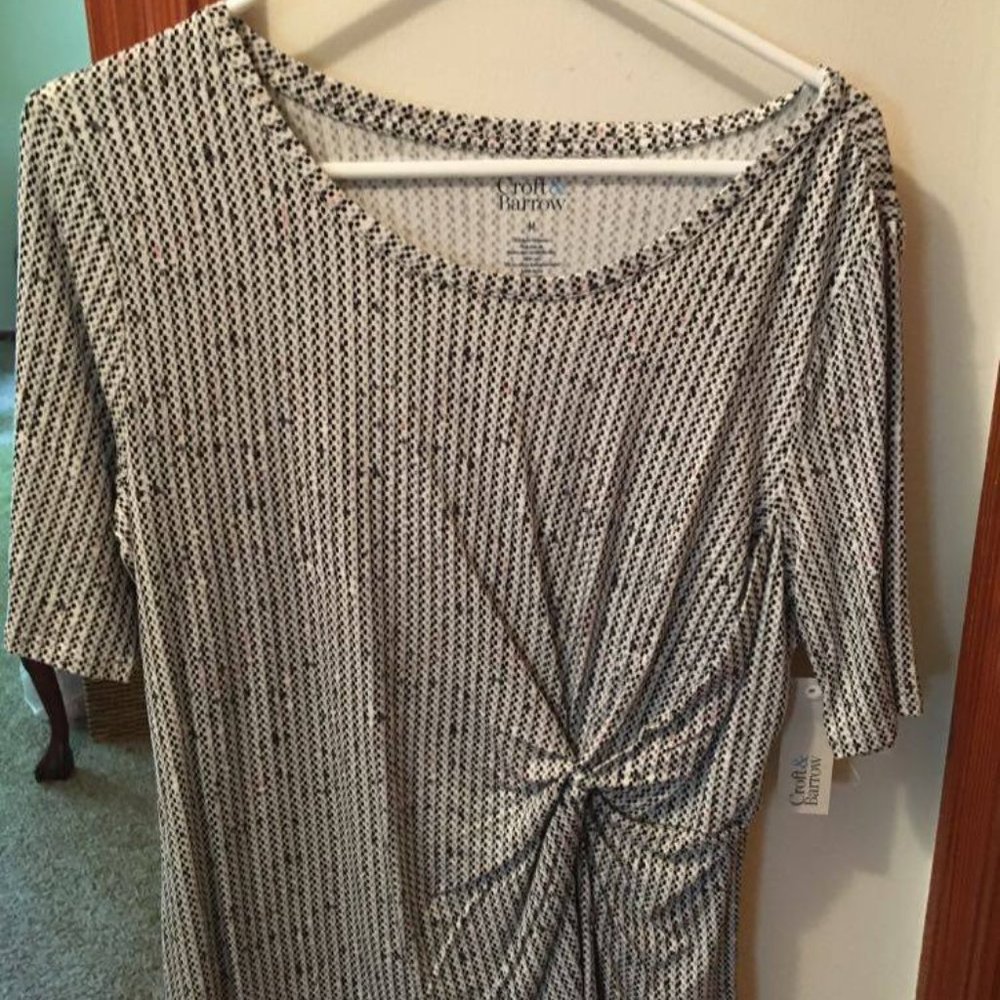 NWT Croft & Barrow Sz. M Women's Ruched Top